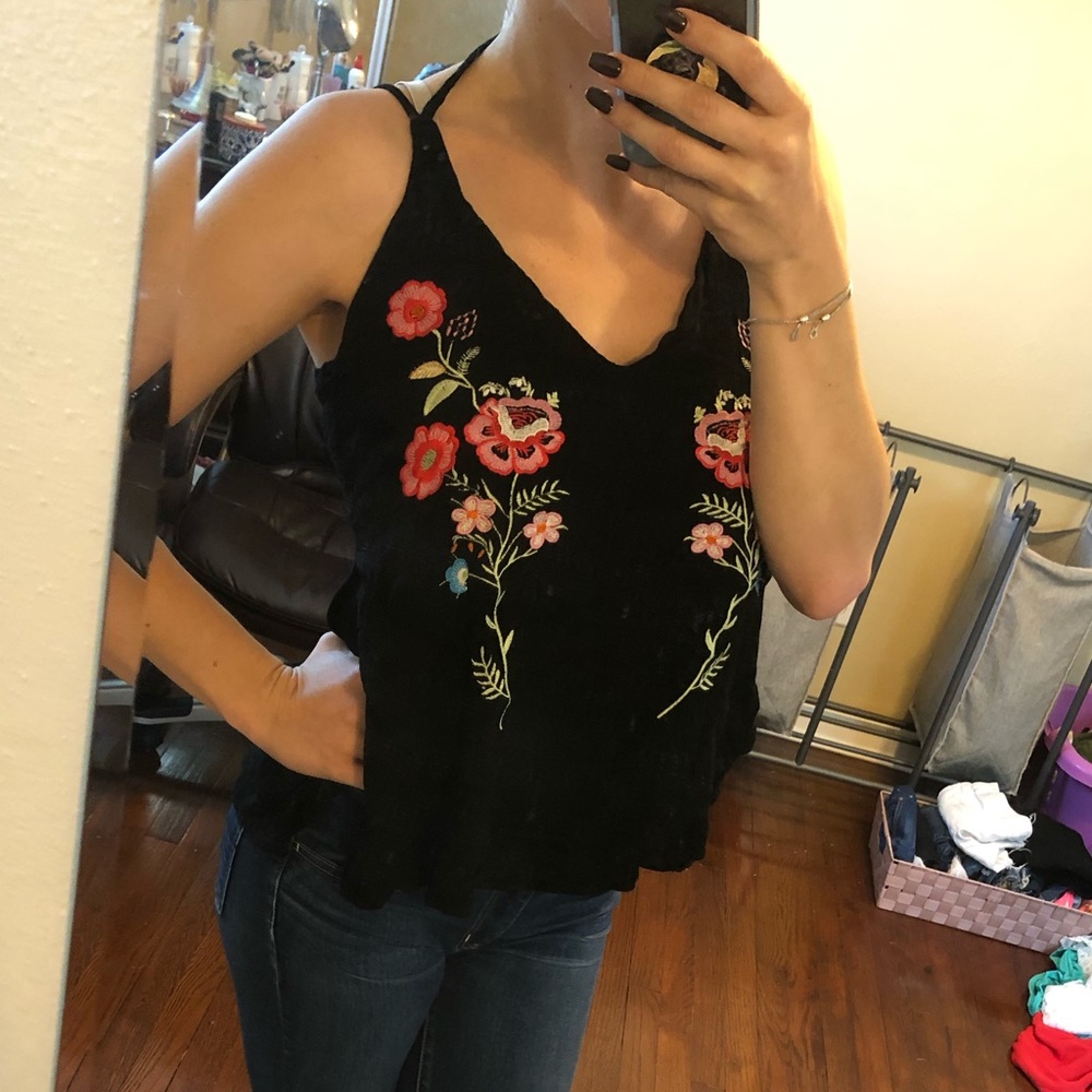 Black floral embroidered tank